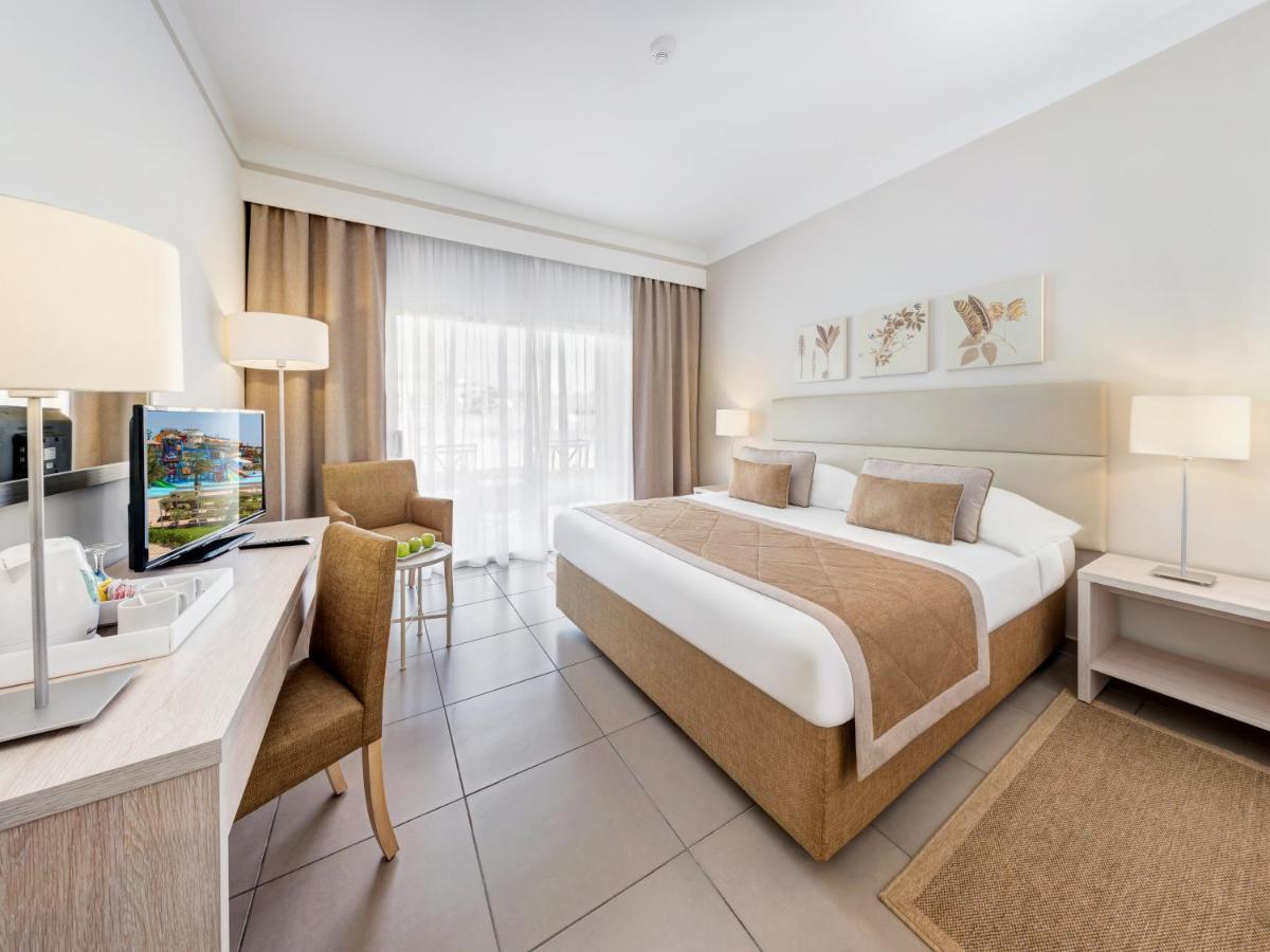 Jaz Aquaviva Resort
